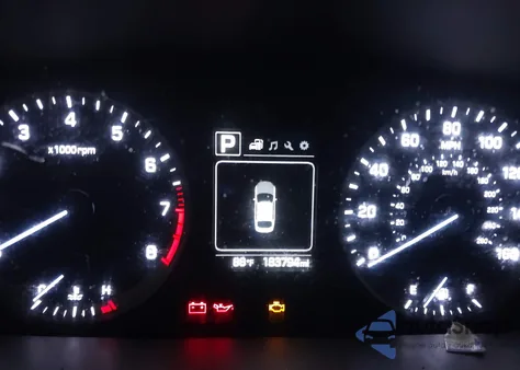 2017 Hyundai Sonata z USA, uszkodzony, nr VIN 5NPE24AF4HH563108